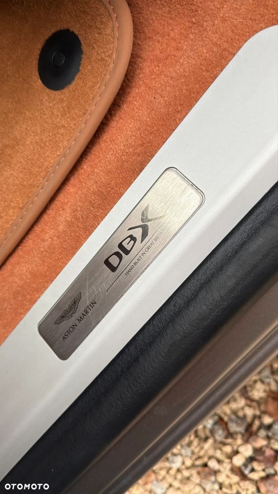 Aston Martin DBX707 - 28