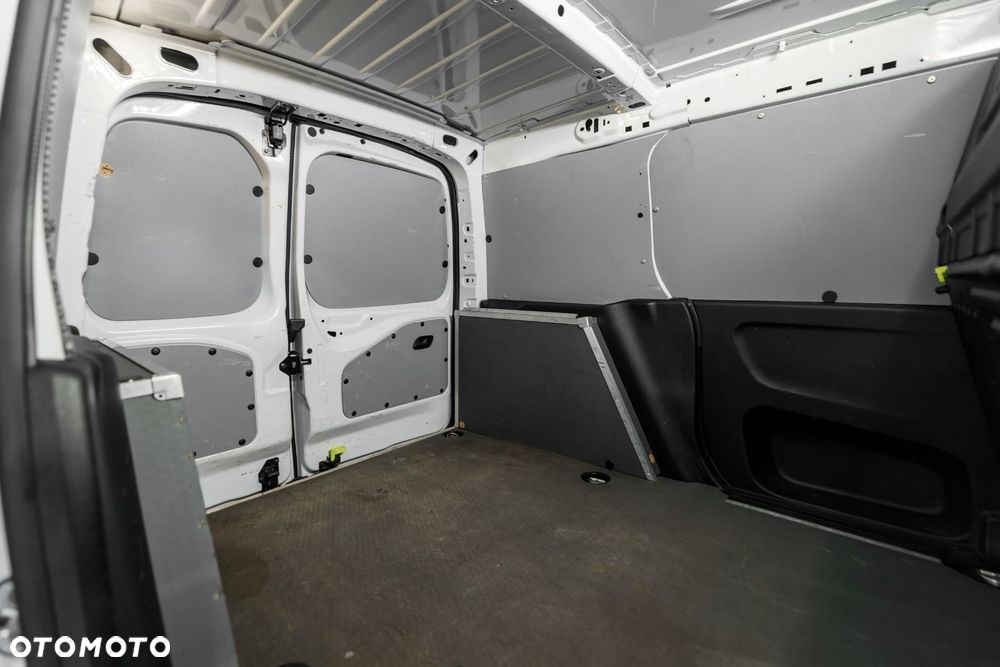 Toyota PROACE CITY VERSO - 15