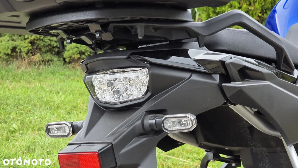 Suzuki V-STROM - 21