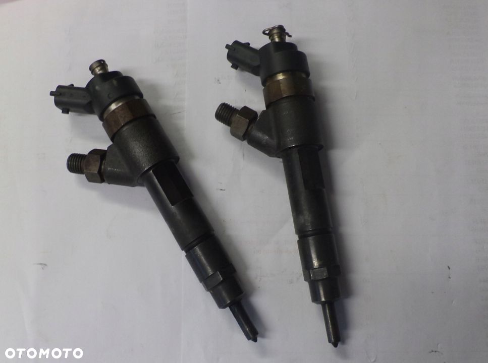 Wtrysk wtryskiwacz  IVECO 2.8 HPI 0445120002 - 1