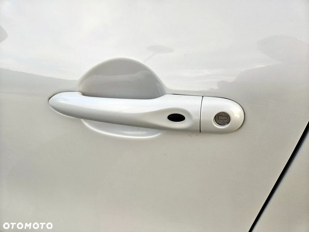 Renault Captur - 26