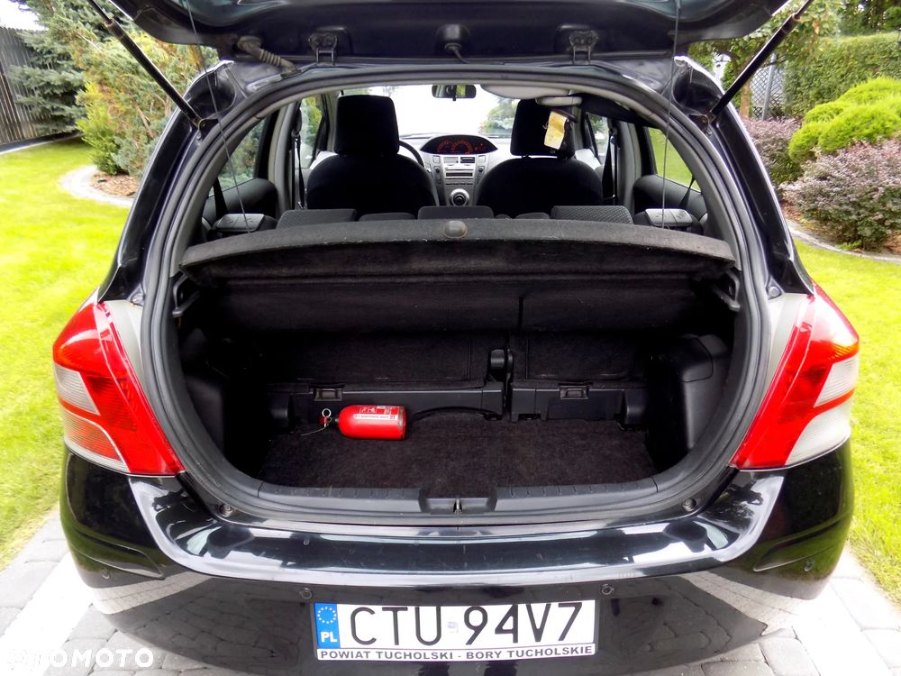 Toyota Yaris 1.33 Sol - 12
