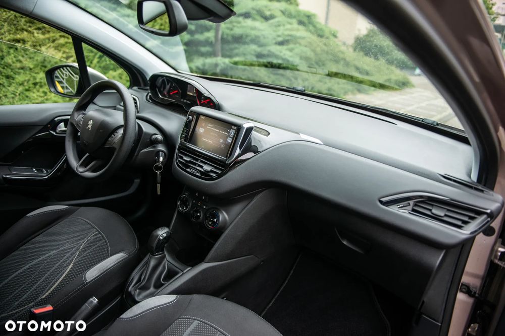 Peugeot 208 PureTech 68 Active - 23