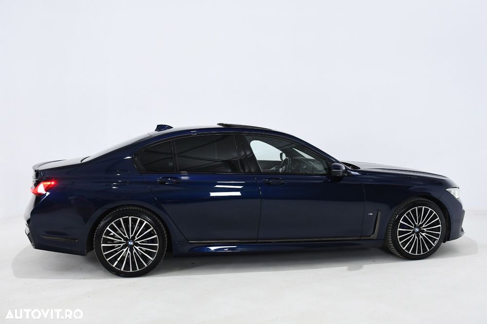 BMW Seria 7 730d xDrive - 27