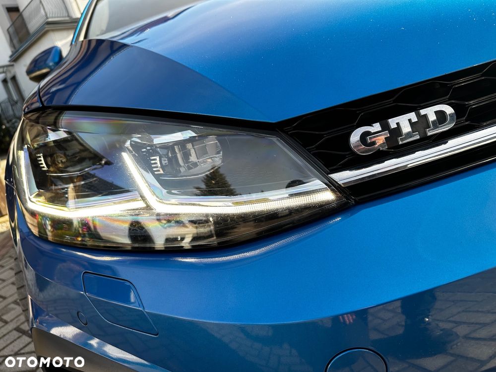 Volkswagen Golf GTD 2.0 TDI SCR DSG - 34
