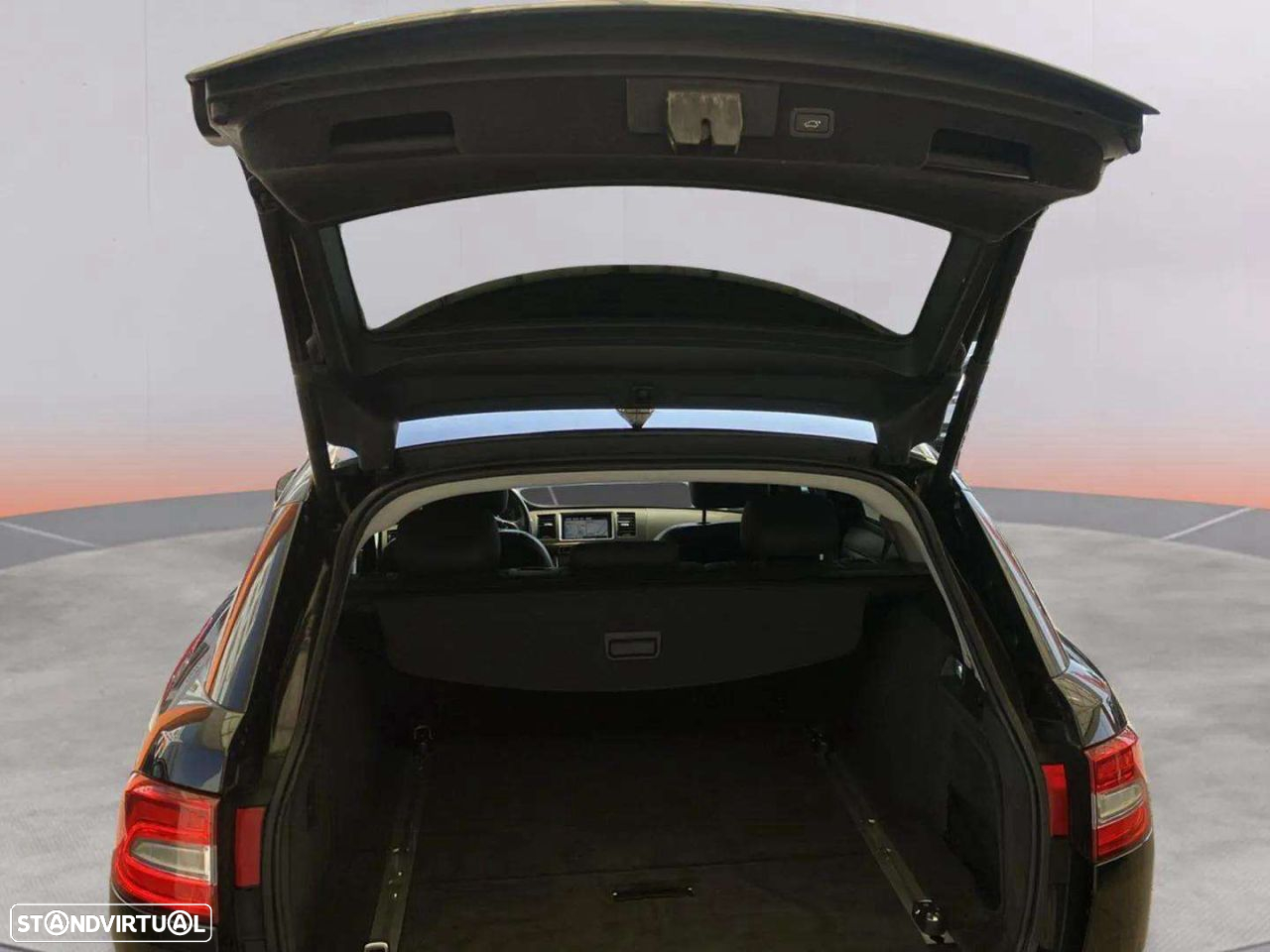 Jaguar XF Sportbrake 2.2 D R-Sport - 9