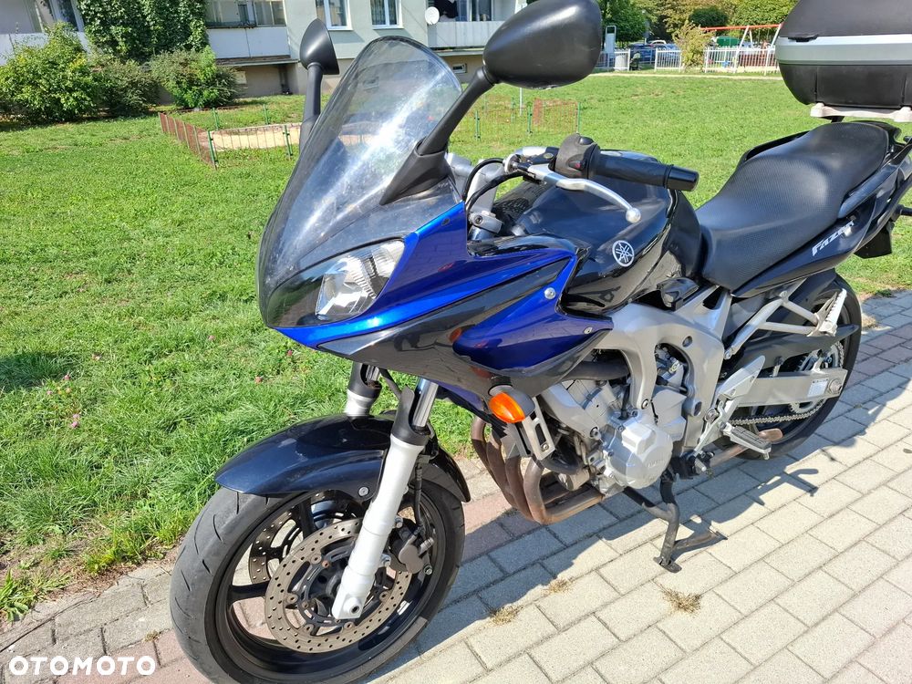 Yamaha FZ6 - 3