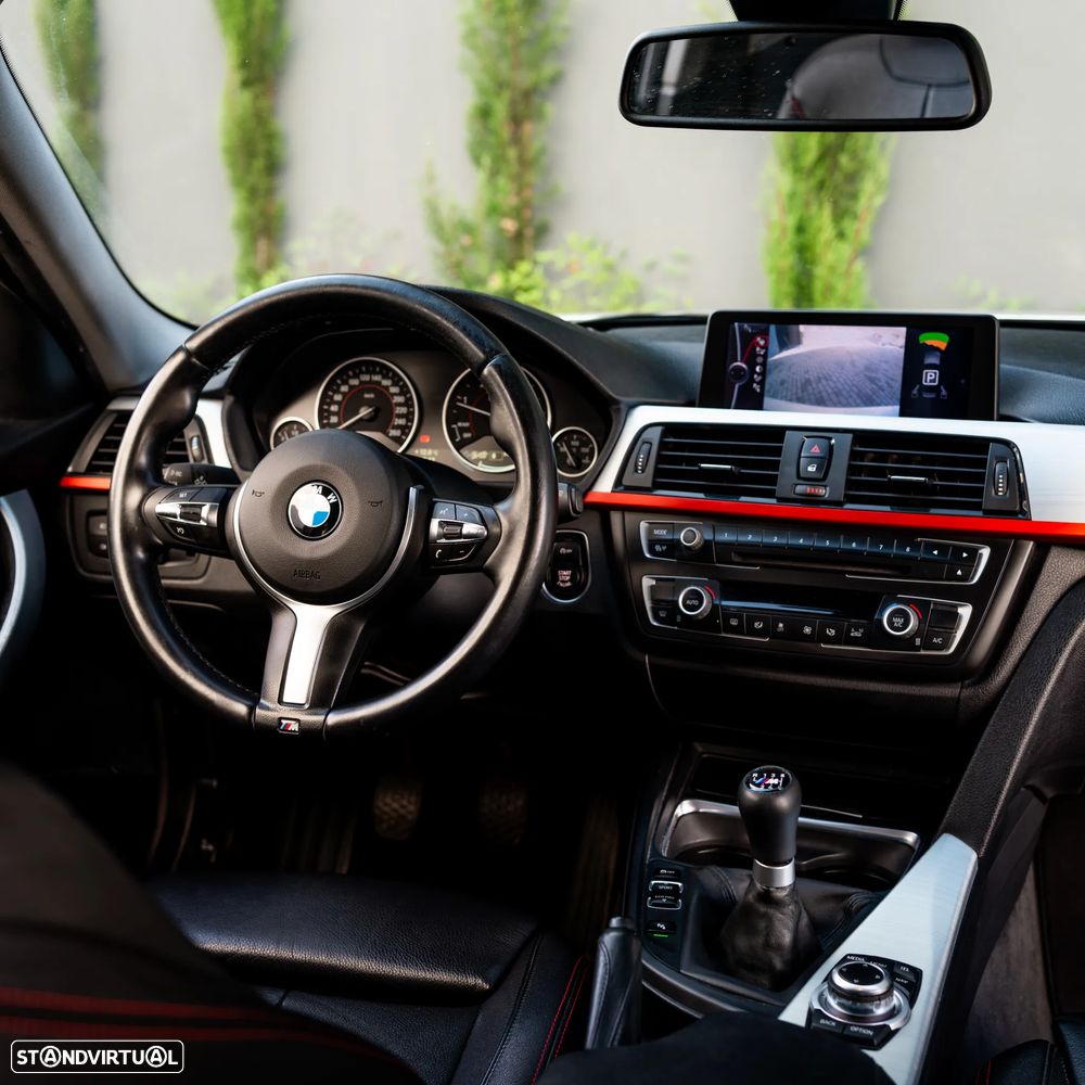 BMW 320 d Blue Performance Sport Line - 9