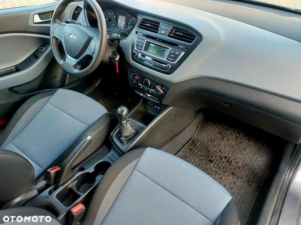 Hyundai i20 1.2 Classic Plus - 11