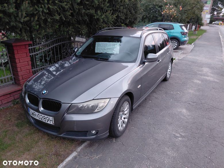 BMW Seria 3 318d - 1