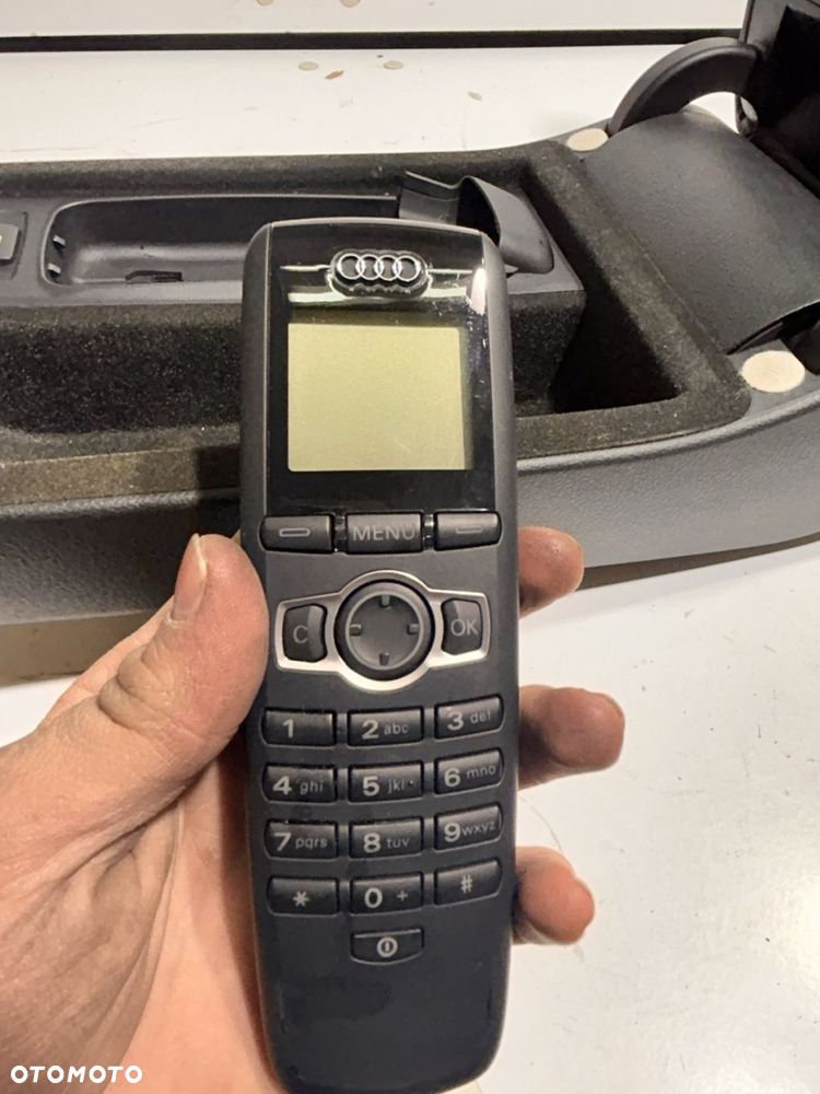 SCHOWEK PODŁOKIETNIK CZARNY TELEFON AUDI SPRAWNY Audi A6 C6 - 4