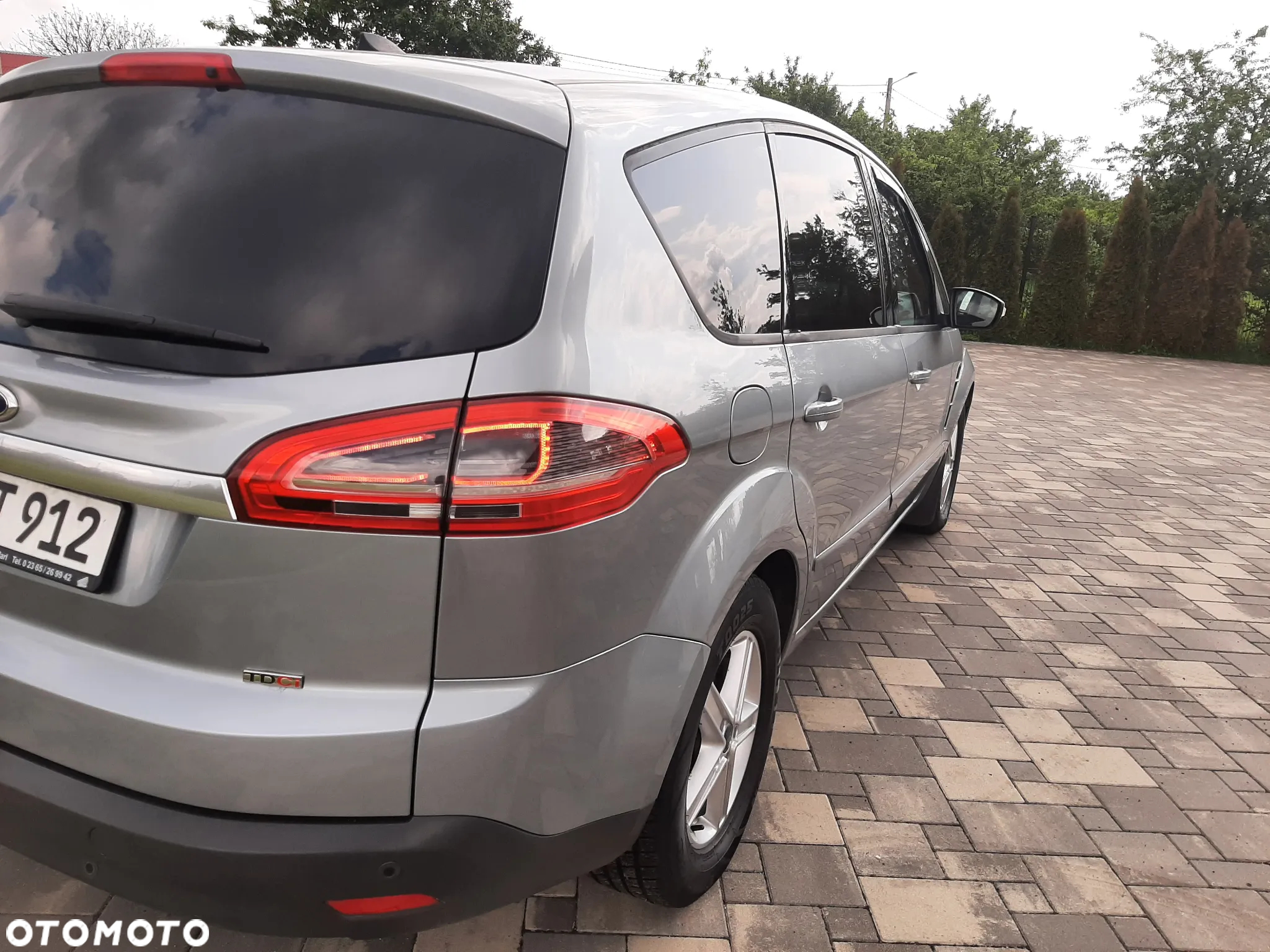 Ford S-Max 2.0 TDCi DPF Titanium - 17