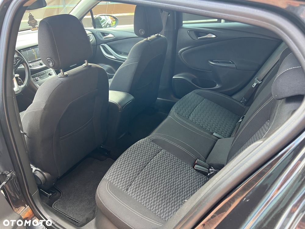 Opel Astra V 1.4 T Dynamic - 12