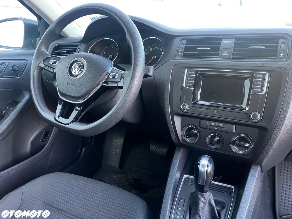 Volkswagen Jetta 1.4 TSI DSG BlueMotion Technology - 23