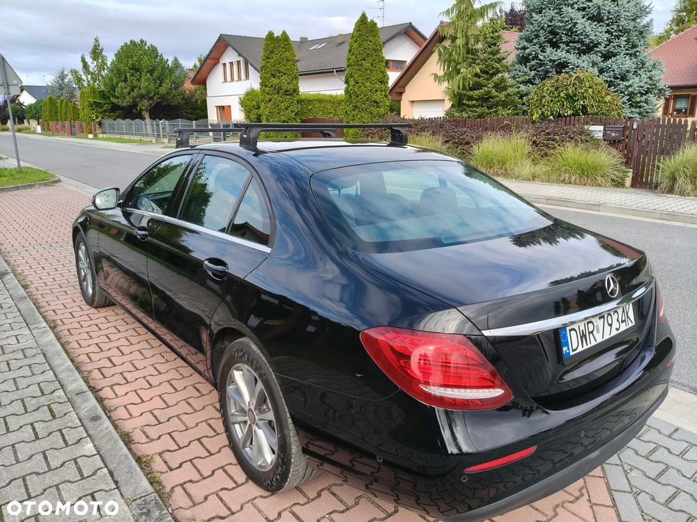 Mercedes-Benz Klasa E 200 d 9G-TRONIC - 3