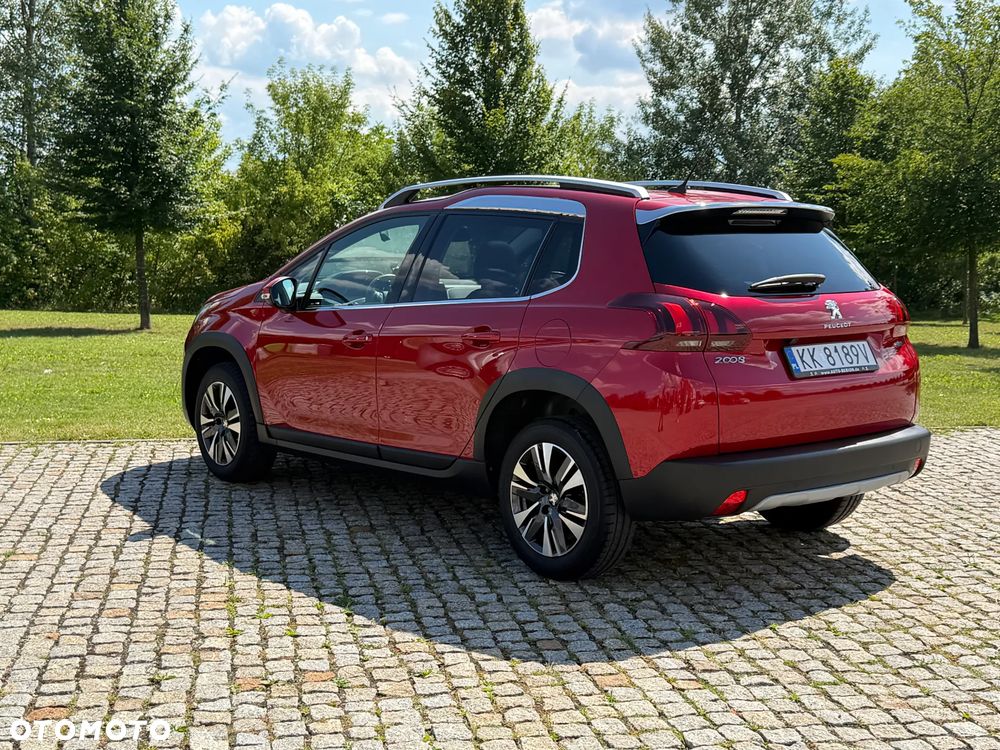 Peugeot 2008 PureTech 110 Stop&Start Allure - 9