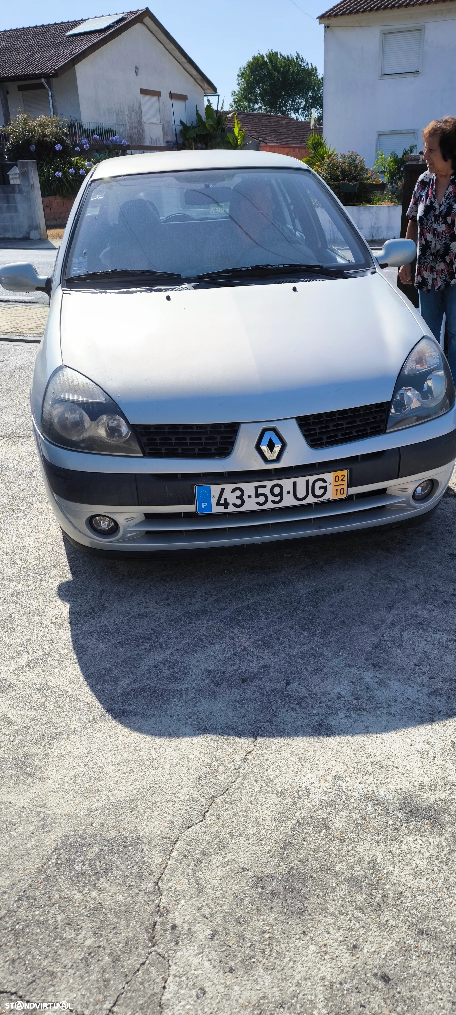 Renault 4 - 5