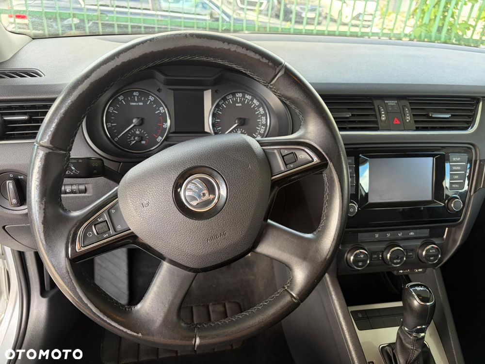 Skoda Octavia 1.4 TSI Edition DSG - 11