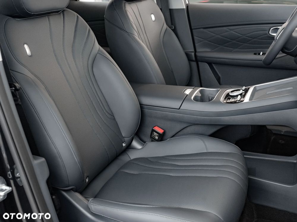 Geely Starray EM-i 1.5 PHEV Pro - 15