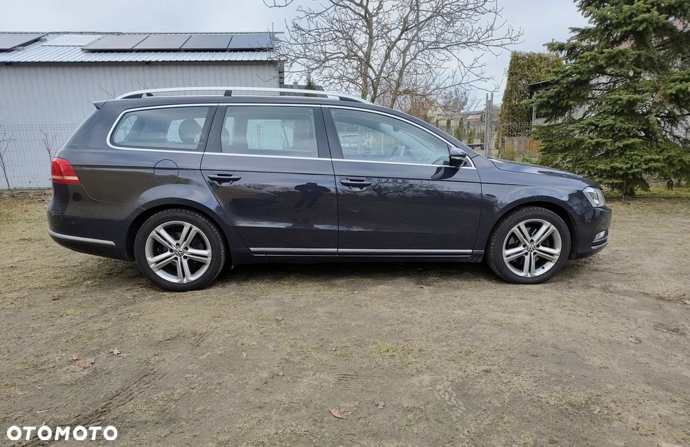 Volkswagen Passat 2.0 TDI DPF BlueMotion Technology Comfortline - 7
