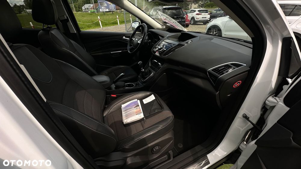 Ford Kuga 2.0 TDCi 4x4 Titanium - 11
