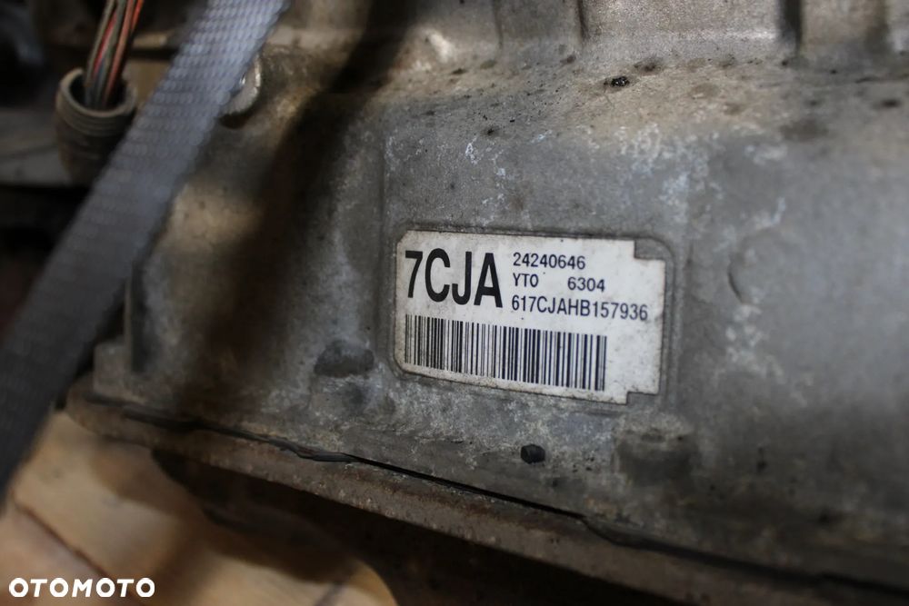 HURT SILNIKI / SILNIK 6.2L L92 / LS3 + SKRZYNIA 4X4 AUTOMAT 6L80 / CADILLAC ESCALADE 2007 - 8