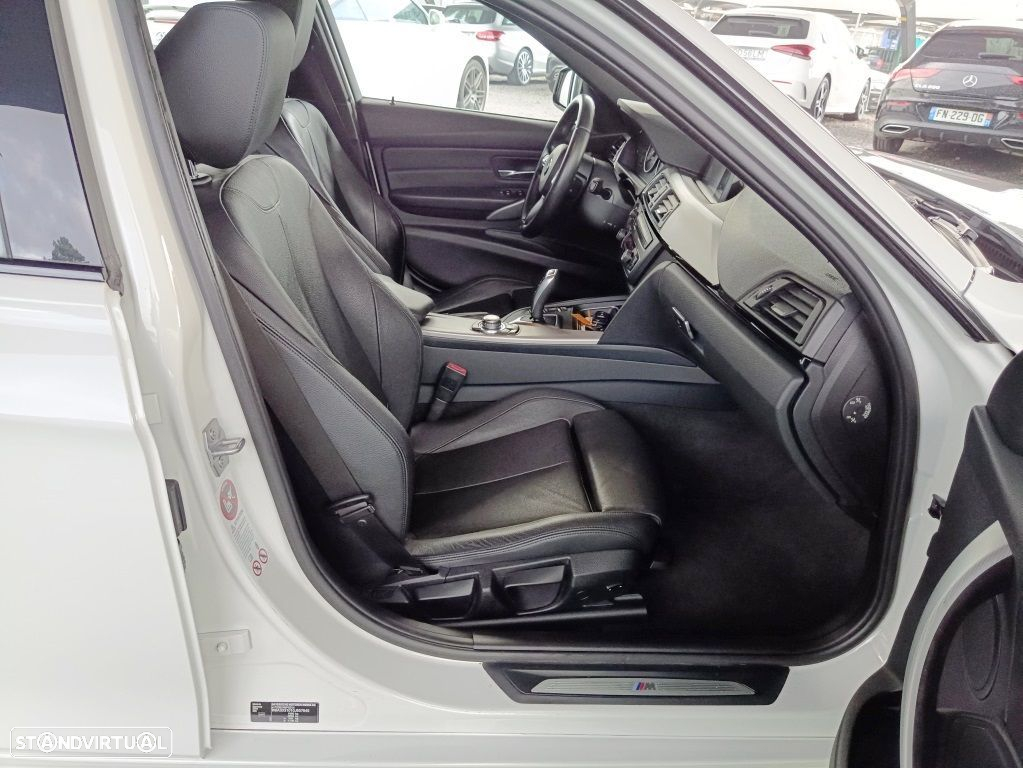 BMW 320 d Auto Pack M - 18