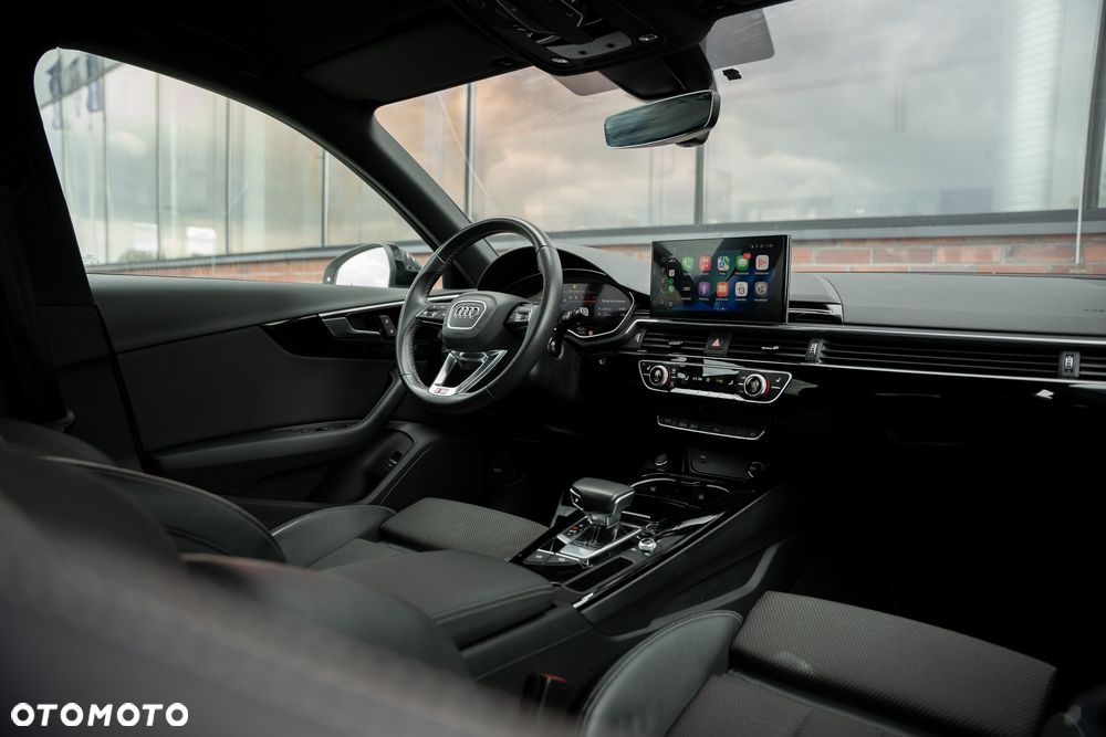 Audi A4 Avant 35 TFSI S tronic S line - 29