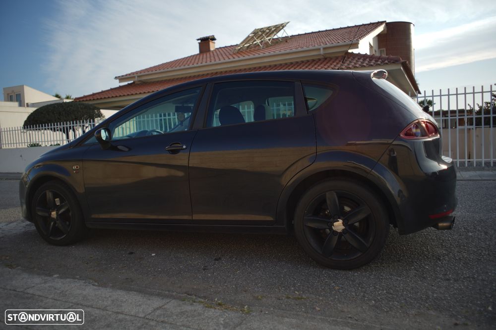 SEAT Leon 2.0 TDI Sport Up - 2