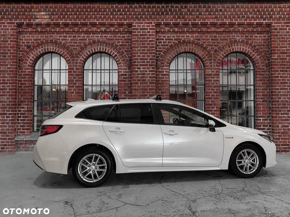 Toyota Corolla 1.8 Hybrid Active - 3