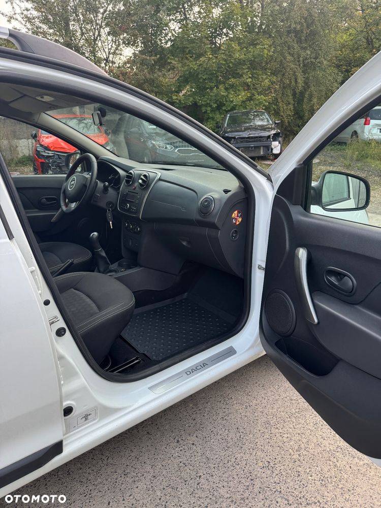 Dacia Logan - 12