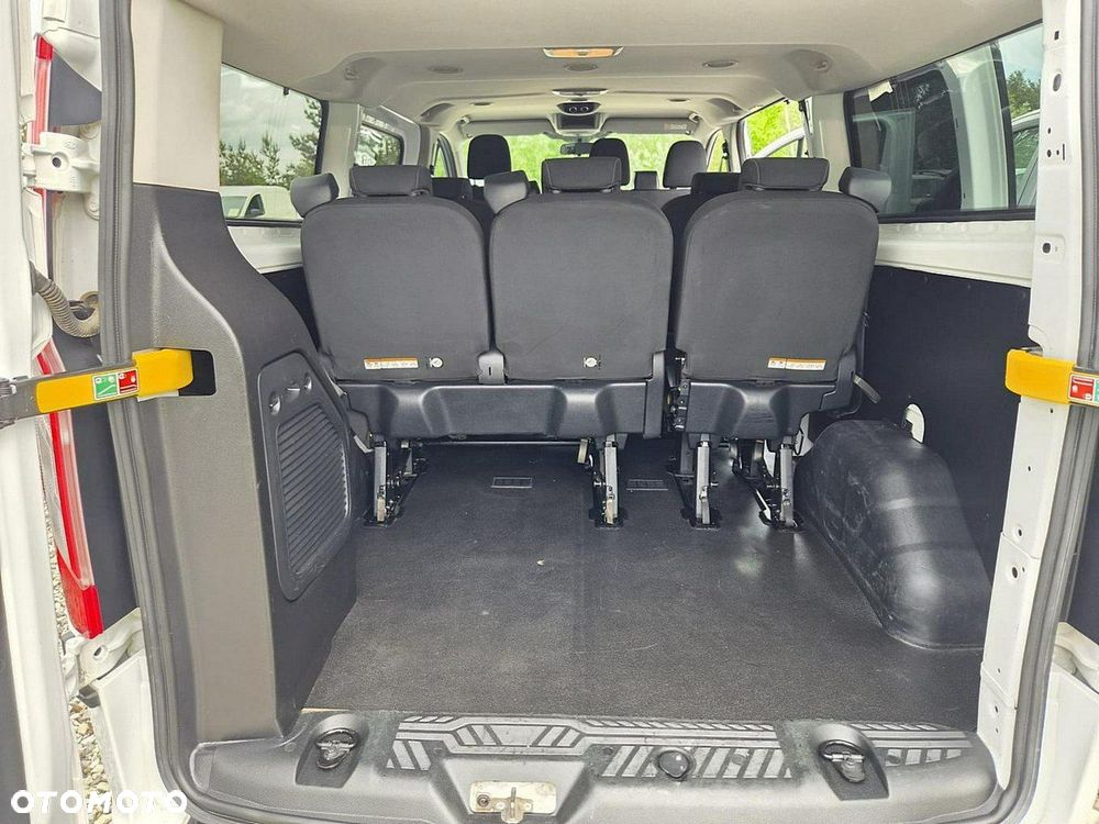 Ford Transit Custom - 10