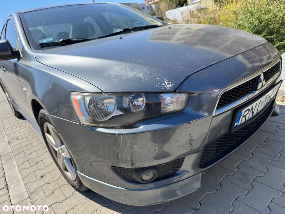 Mitsubishi Lancer - 6