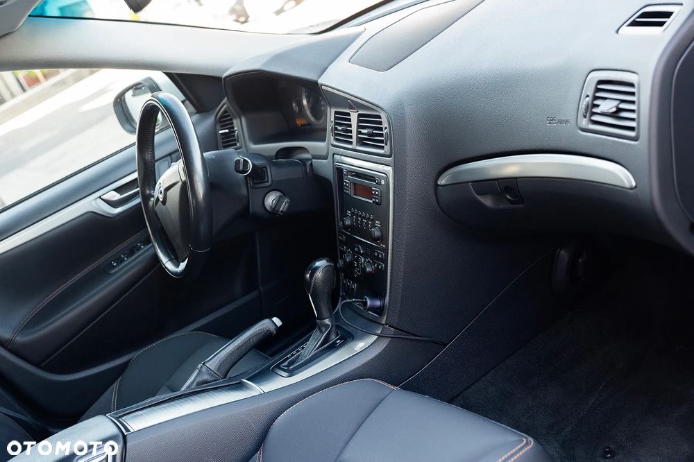 Volvo S60 2.0T Edition - 19