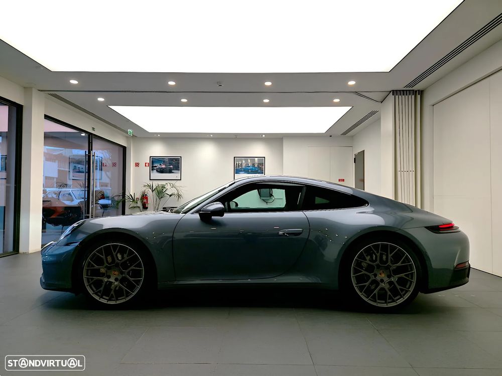 Porsche 911 (992) Carrera PDK - 2