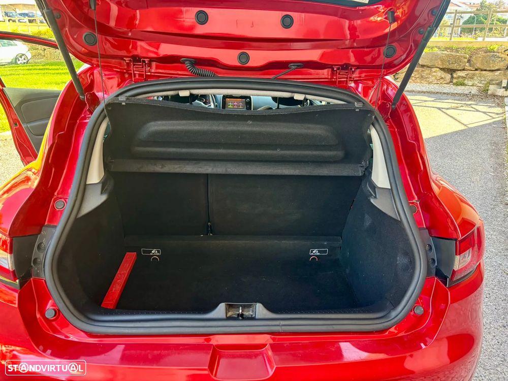 Renault Clio 0.9 TCE Limited - 18