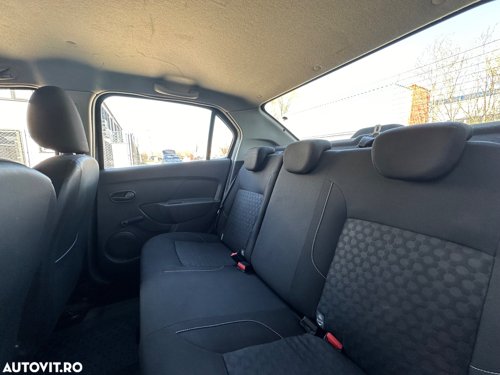 Dacia Logan - 24