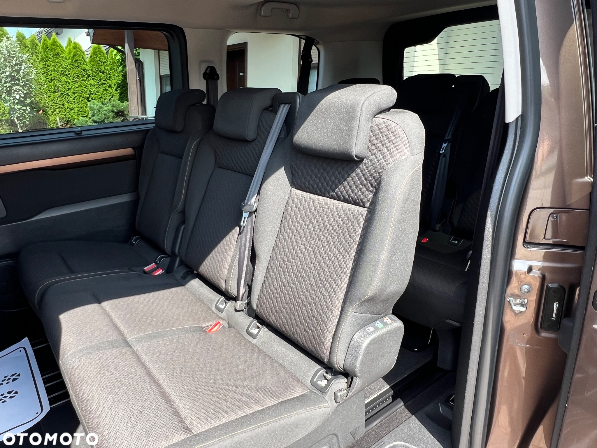 Toyota ProAce 2,0-l-D-4D L1 (8-Si.) Verso Family Comfort - 8