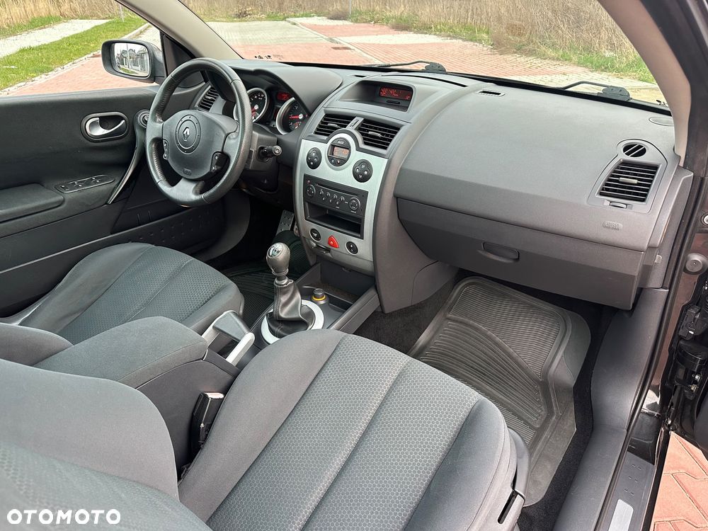 Renault Megane 2.0 Coupe-Cabriolet Confort Dynamique - 33