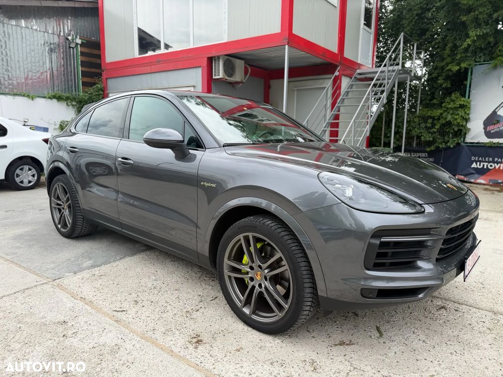 Porsche Cayenne Coupe - 4