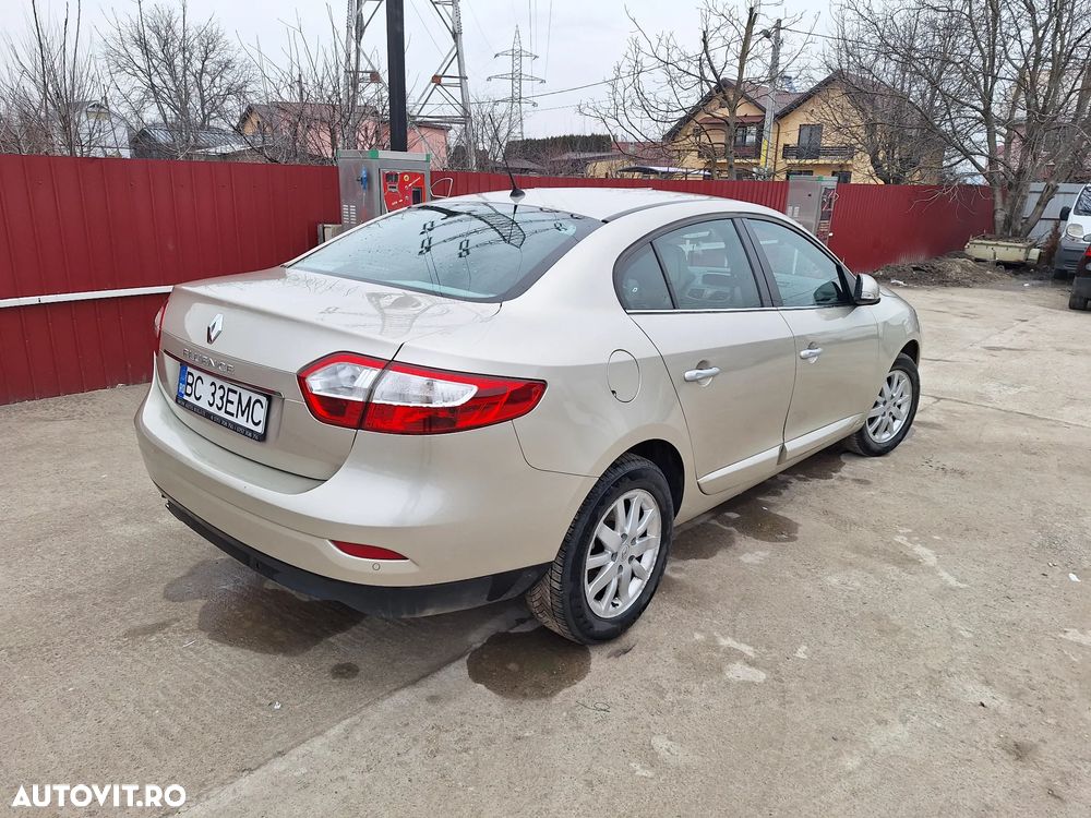 Renault Fluence 1.6 16V Privilege - 12