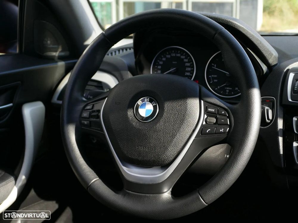 BMW 220 d Coupe Advantage Auto - 33