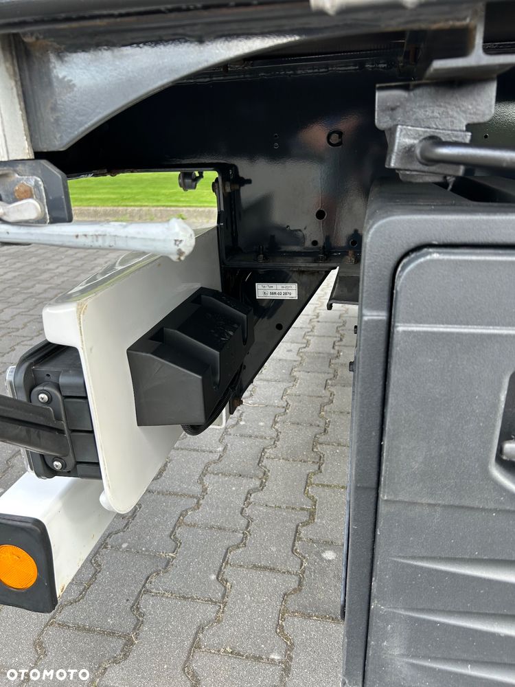 Wielton NS3K - 18