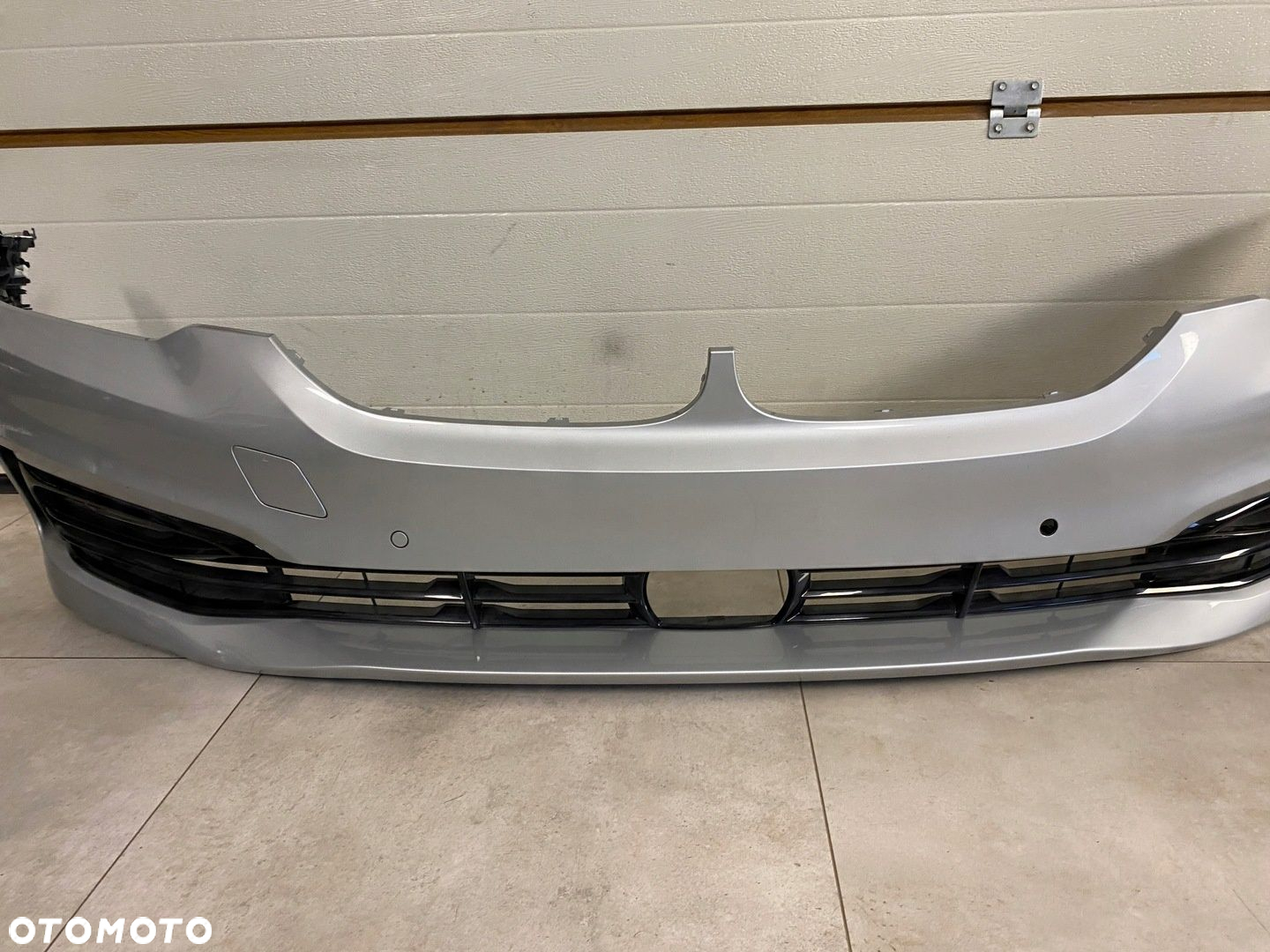 BMW 5 G30 G31 ZDERZAK PRZÓD 6xPDC HALOGENY USA - 3