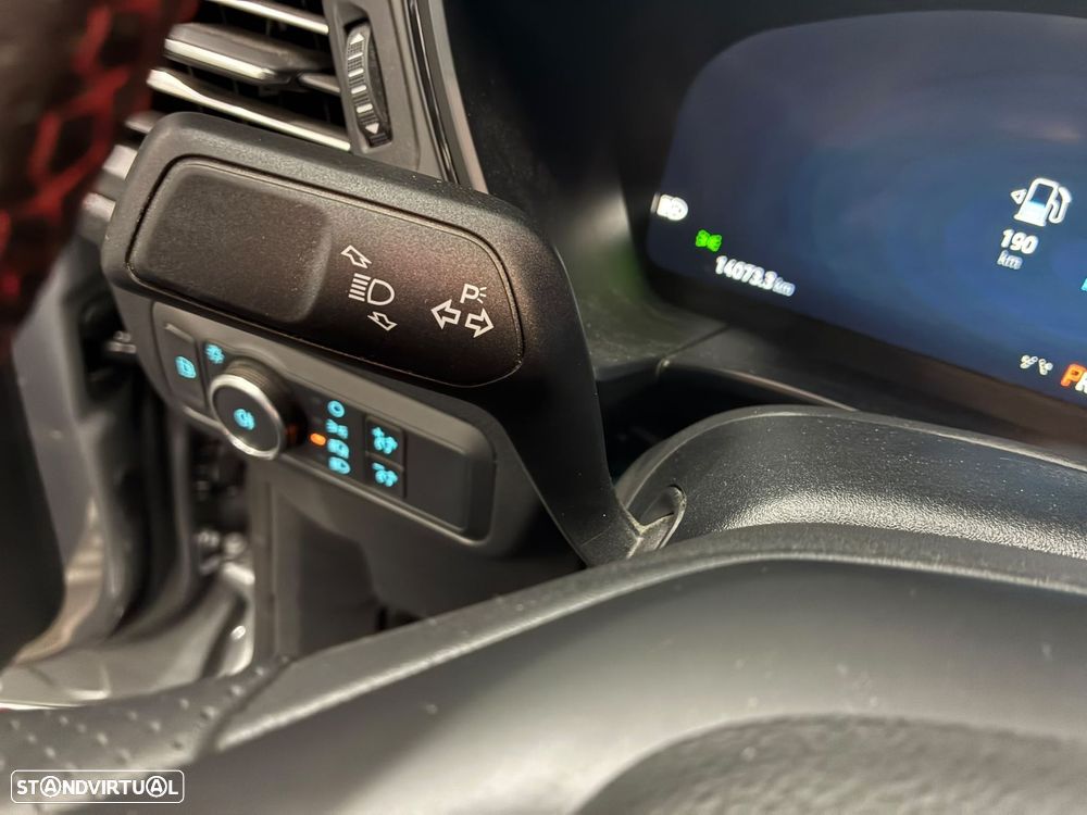 Ford Kuga 2.5 PHEV ST-Line - 24