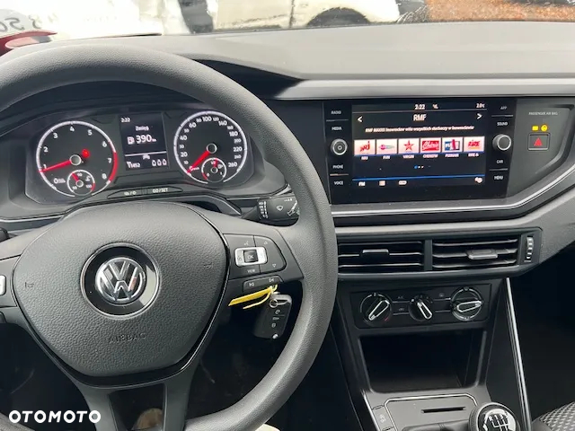 Volkswagen Polo - 14