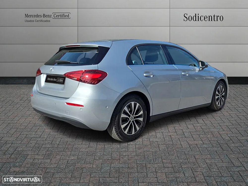 Mercedes-Benz A 200 Standard - 4