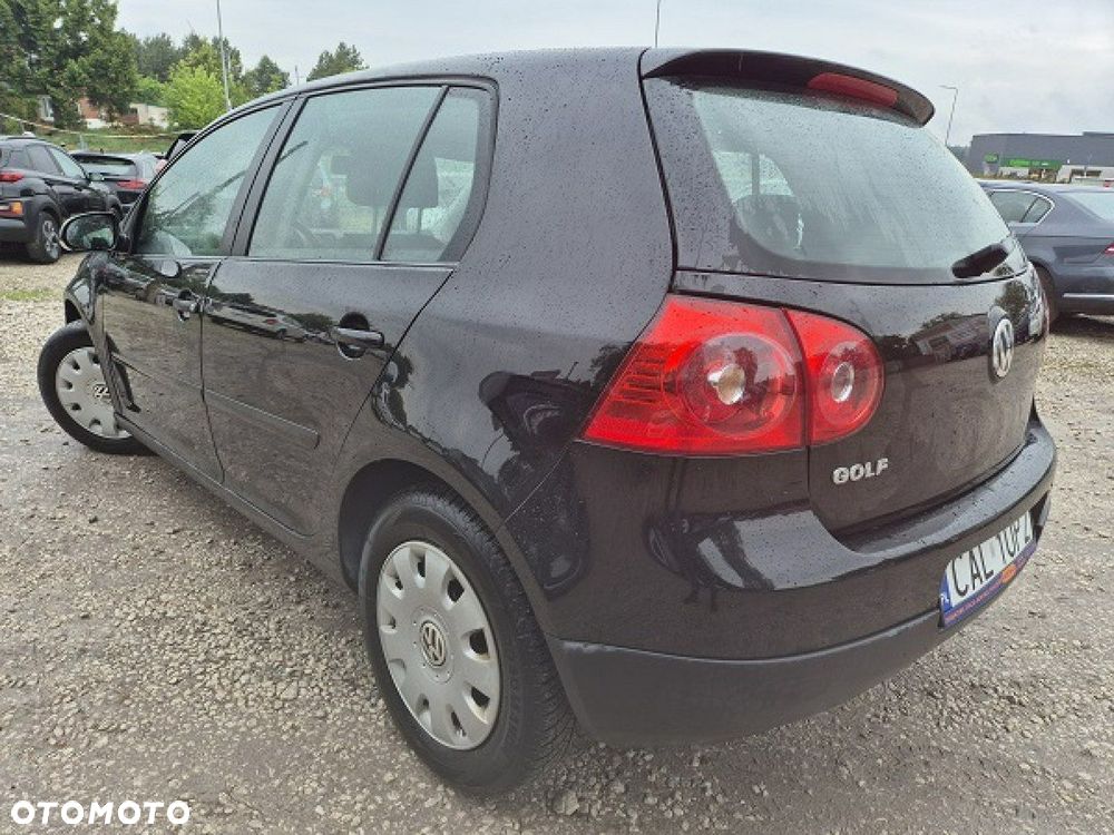 Volkswagen Golf - 4