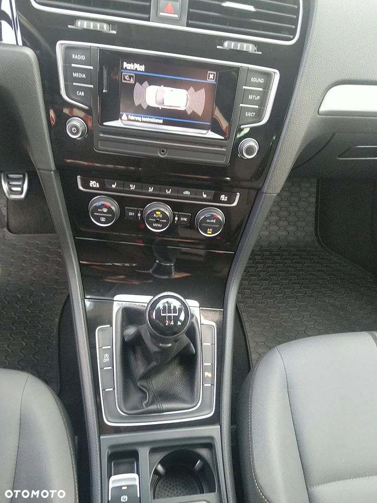 Volkswagen Golf 1.2 TSI BlueMotion Technology Allstar - 22