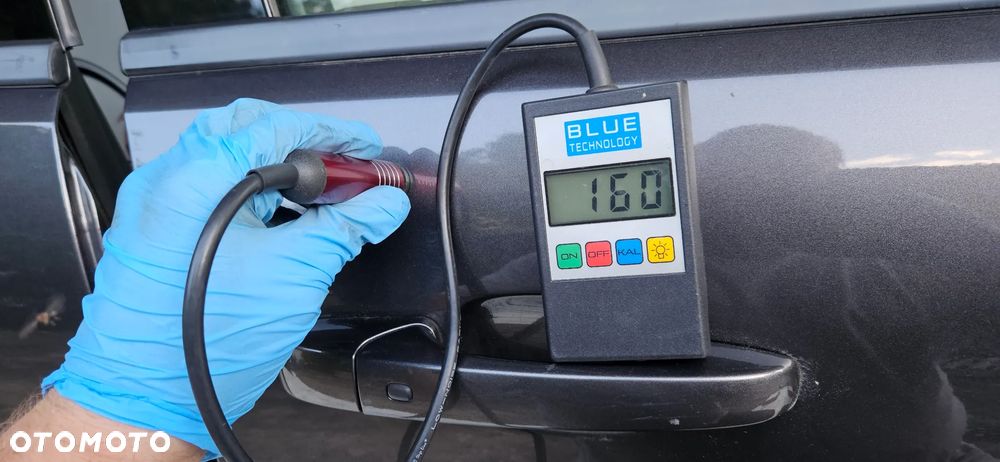 Dodge Durango III LIFT 2017- Kompletne drzwi przód prawy Drzwi przednie prawe  lub Drzwi tył prawy Drzwi tylne prawe Kolor PAU  Oryginalna warstwa lakieru - 12